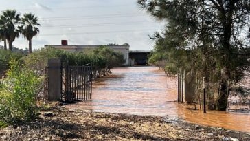 قبض على رئيس بلدية درنة، كارثة الفيضانات، المسؤولين الآخرين، ليبيا