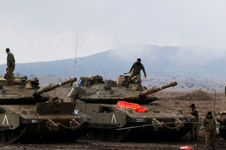 إطلاق الدبابات الإسرائيلية