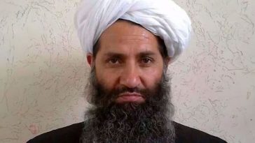 ظهور زعيم حركة طالبان، سلسلة زيارات سرية