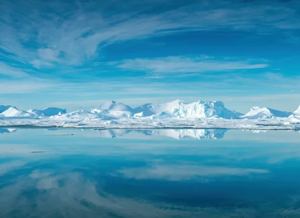 Discover the Polar Regions: Earth’s Natural Climate Regulators and Their Vital Role