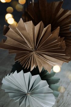 Crafting Festive Christmas Decorations with Paper course preview